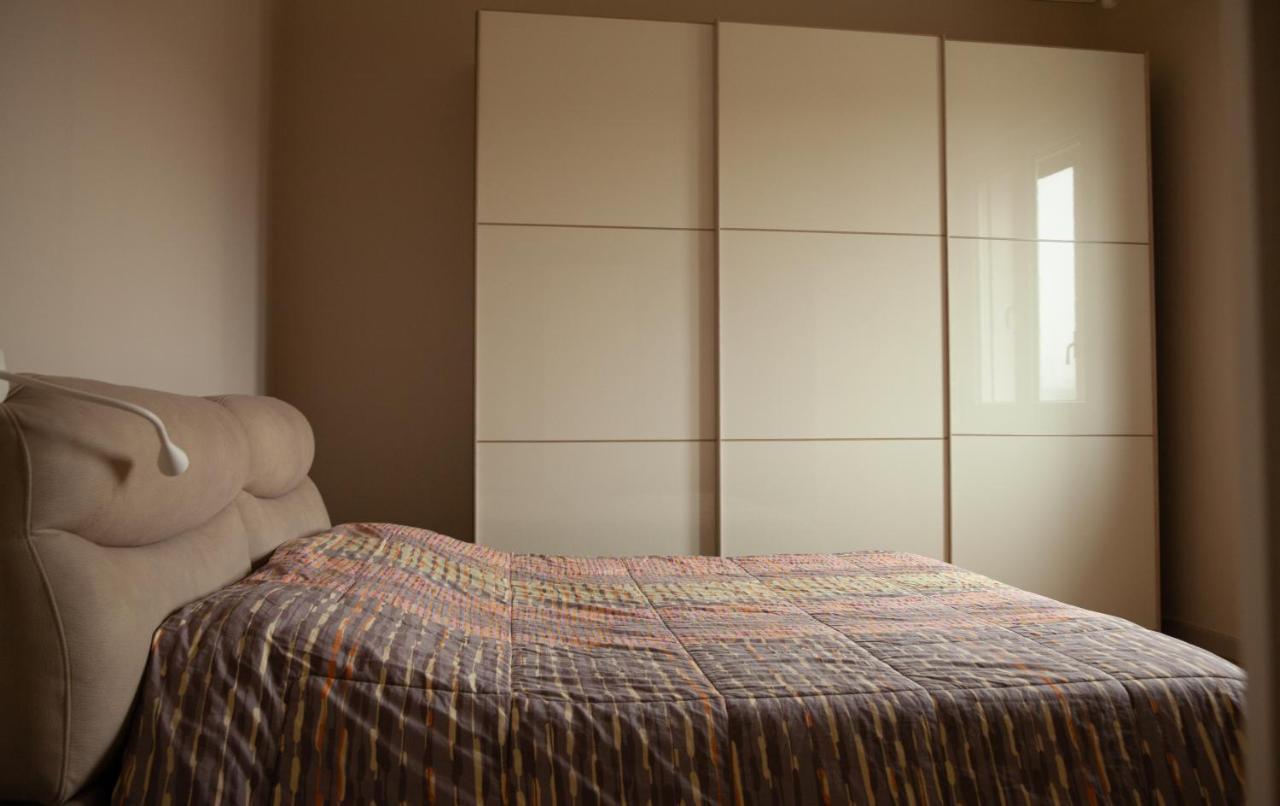Marge Fiera Apartment Bolonia Exterior foto